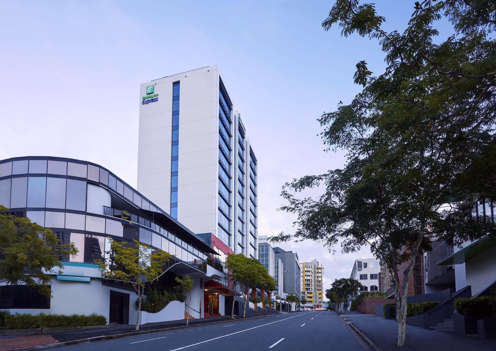 Holiday Inn Express Brisbane Central By Ihg Екстериор снимка